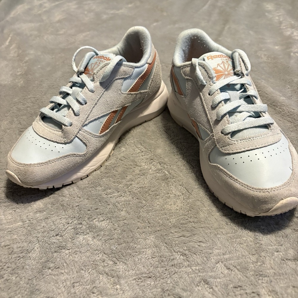 Women's Reebok Classic Sneakers Light Blue/Terracotta 6.5